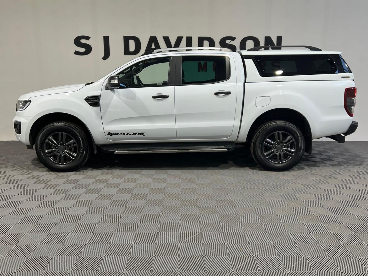 2023 FORD RANGER 2.0 EcoBlue Wildtrak Pickup Double Cab 4dr Diesel Auto 4WD Euro 6 (s/s) (21 - vehicle photo 6 for sale on PureCar