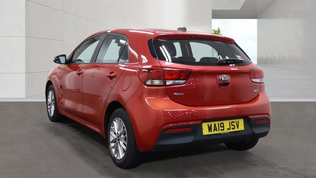 2019 Kia RIO — image 4