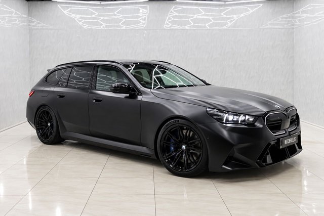 2025 BMW M5