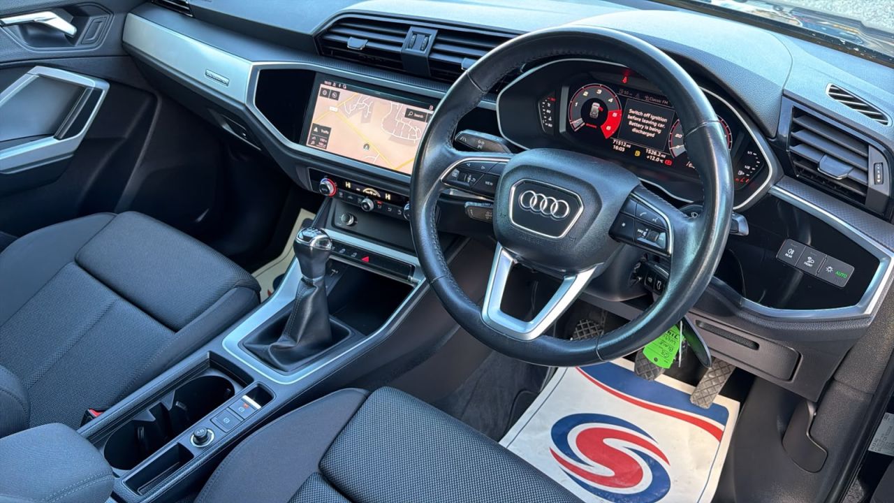 2019 AUDI Q3 Sport - vehicle photo 12 for sale on PureCar