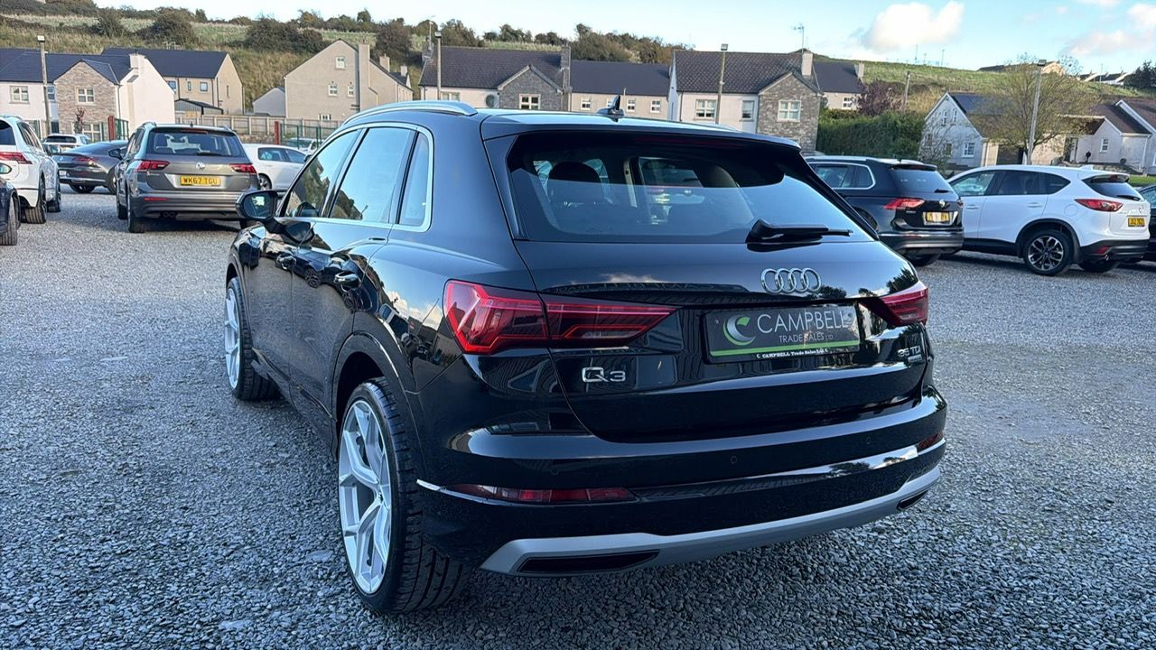 2019 AUDI Q3 Sport - vehicle photo 9 for sale on PureCar