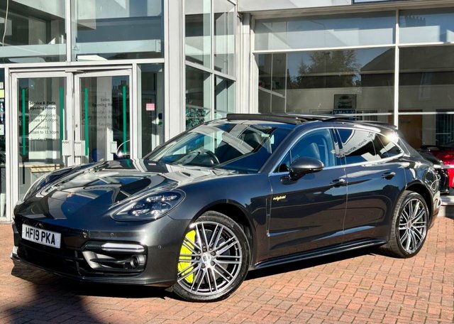 2019 Porsche Panamera