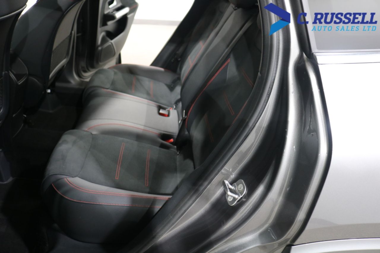 2026 MERCEDES GLA 1.3 GLA200h MHEV AMG Line (Executive) SUV 5dr Petrol Hybrid 7G-DCT Euro 6 ( - vehicle photo 27 for sale on PureCar