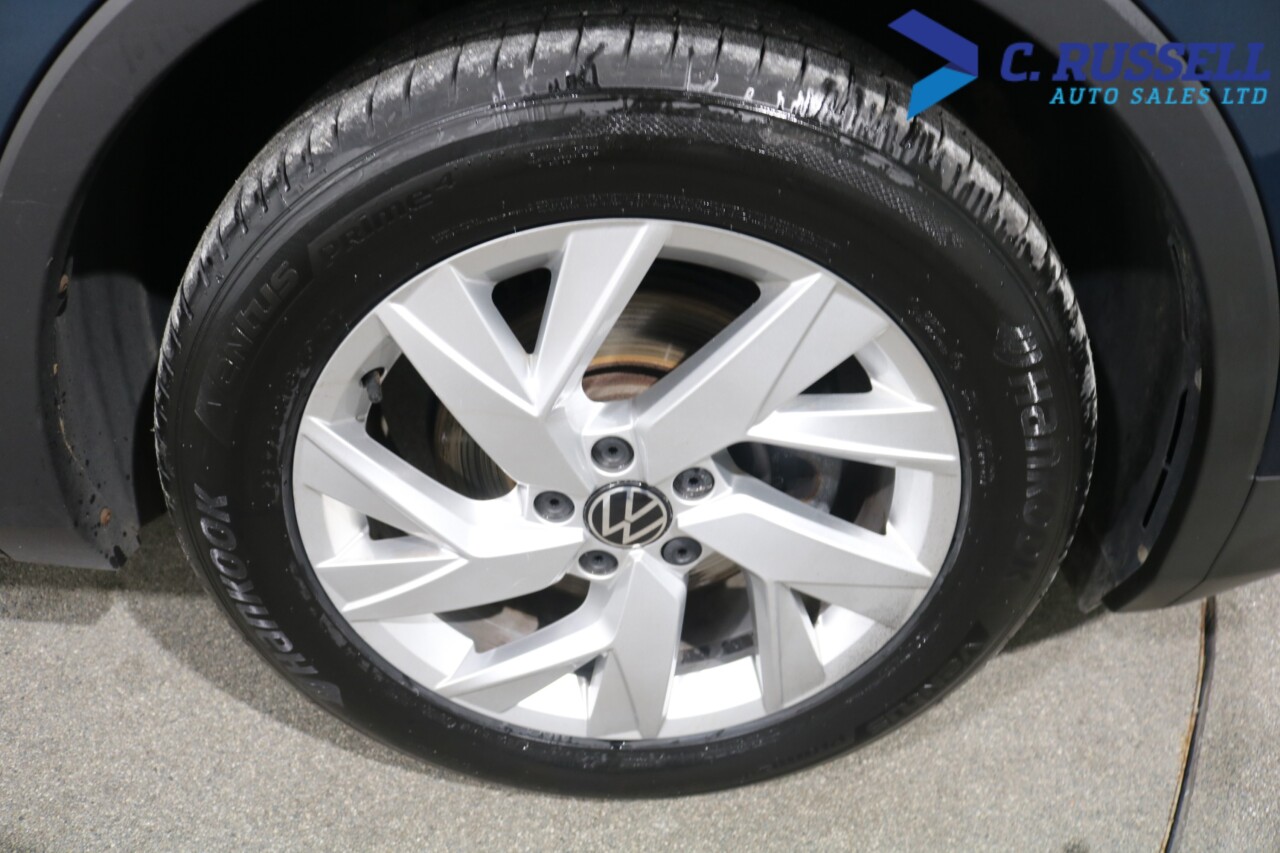 2023 VOLKSWAGEN TIGUAN 1.5 TSI Life SUV 5dr Petrol Manual Euro 6 (s/s) (150 ps) - vehicle photo 18 for sale on PureCar