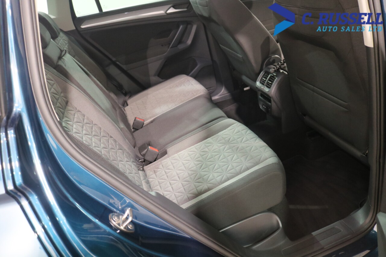 2023 VOLKSWAGEN TIGUAN 1.5 TSI Life SUV 5dr Petrol Manual Euro 6 (s/s) (150 ps) - vehicle photo 24 for sale on PureCar