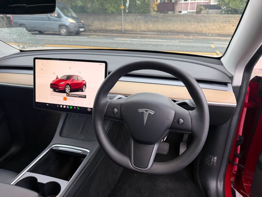 2022 Tesla Model Y — image 4