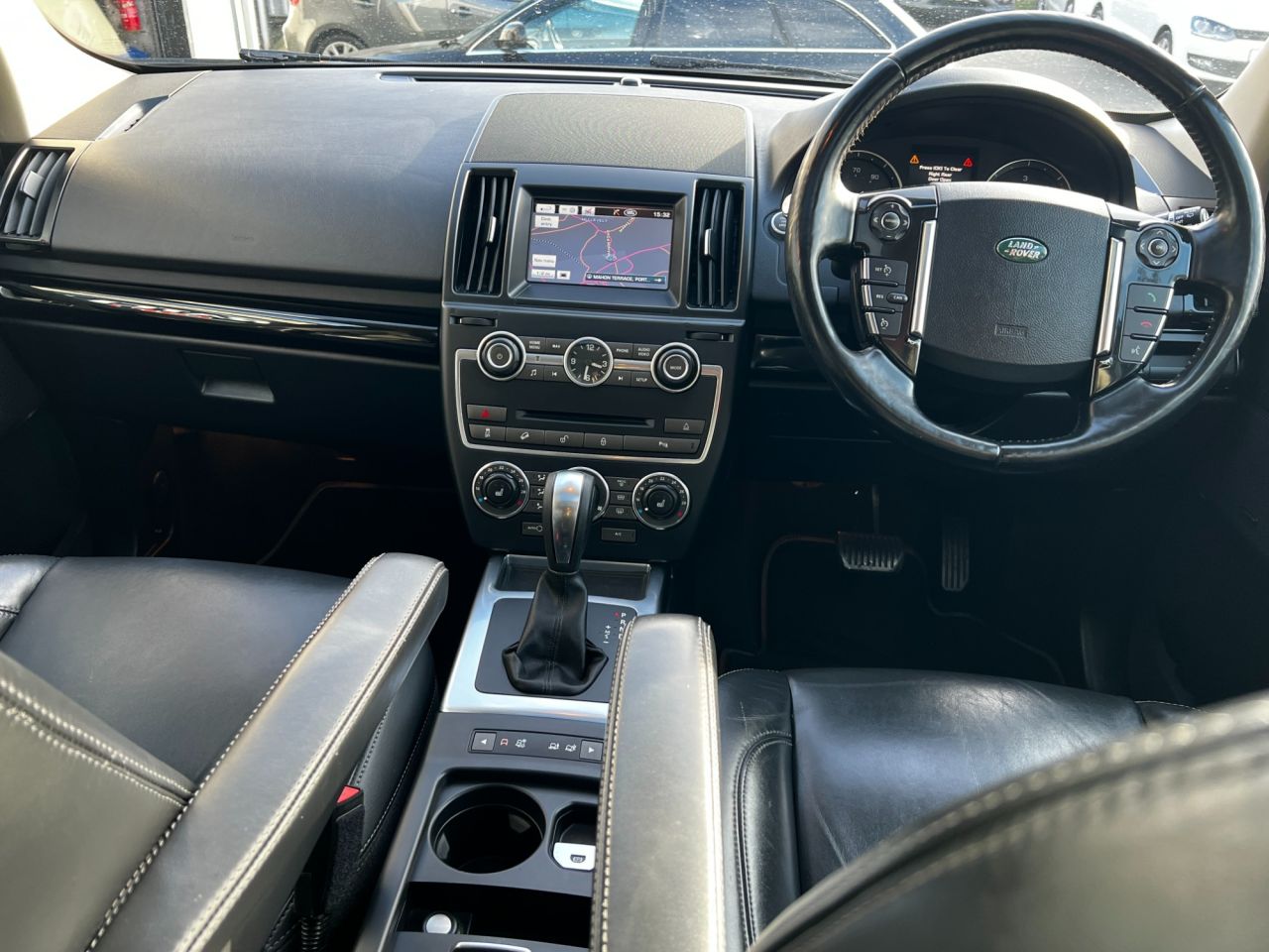 2013 LAND ROVER FREELANDER 2.2 SD4 HSE Lux SUV 5dr Diesel CommandShift 4WD Euro 5 (190 ps) - vehicle photo 14 for sale on PureCar