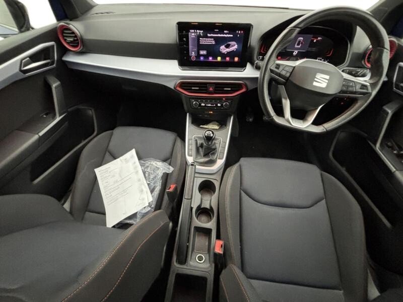 2023 SEAT Arona — image 4