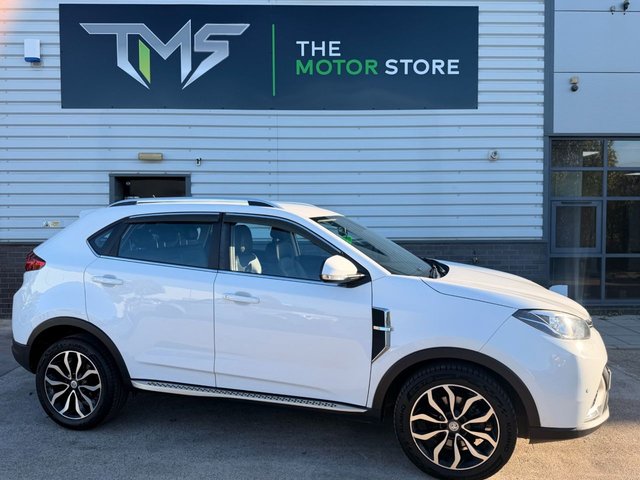 2016 MG GS
