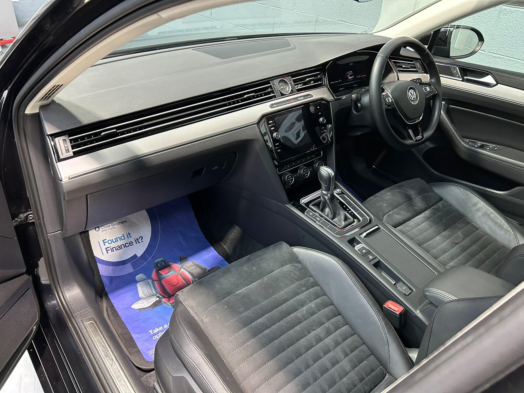 2019 VOLKSWAGEN PASSAT 2.0 TDI GT DSG Euro 6 (s/s) 4dr - vehicle photo 18 for sale on PureCar