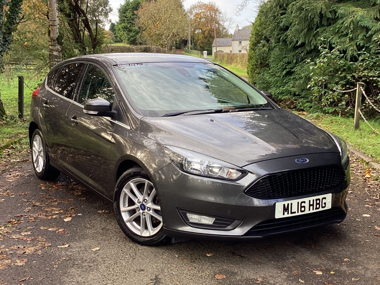 2016 FORD FOCUS 1.5 TDCi Zetec Hatchback 5dr Diesel Manual Euro 6 (s/s) (120 ps) - vehicle photo 5 for sale on PureCar