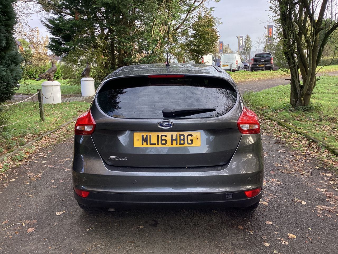 2016 FORD FOCUS 1.5 TDCi Zetec Hatchback 5dr Diesel Manual Euro 6 (s/s) (120 ps) - vehicle photo 11 for sale on PureCar