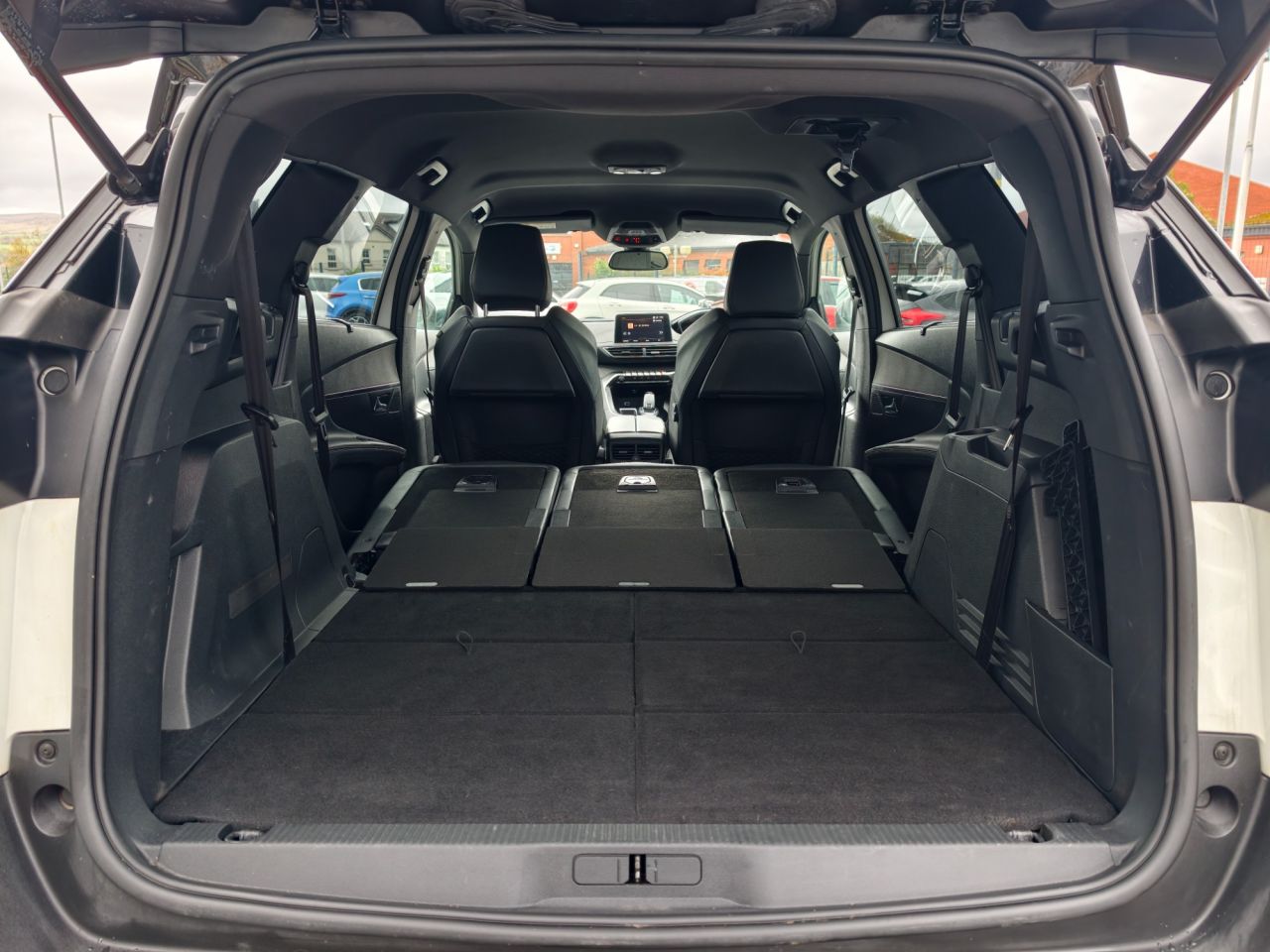2020 PEUGEOT 1.5 BlueHDi GT Line SUV 5dr Diesel EAT Euro 6 (s/s) (130 ps) - vehicle photo 31 for sale on PureCar