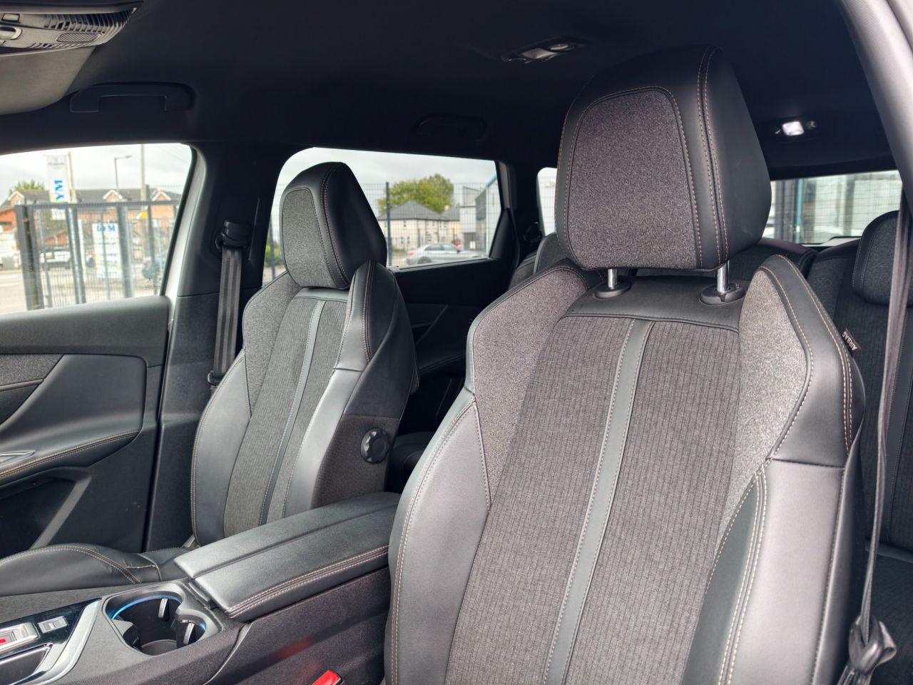 2020 PEUGEOT 1.5 BlueHDi GT Line SUV 5dr Diesel EAT Euro 6 (s/s) (130 ps) - vehicle photo 37 for sale on PureCar