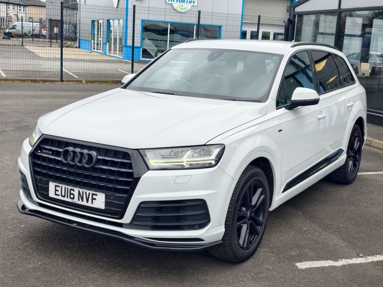 2016 AUDI Q7 S Line - vehicle photo 7 for sale on PureCar