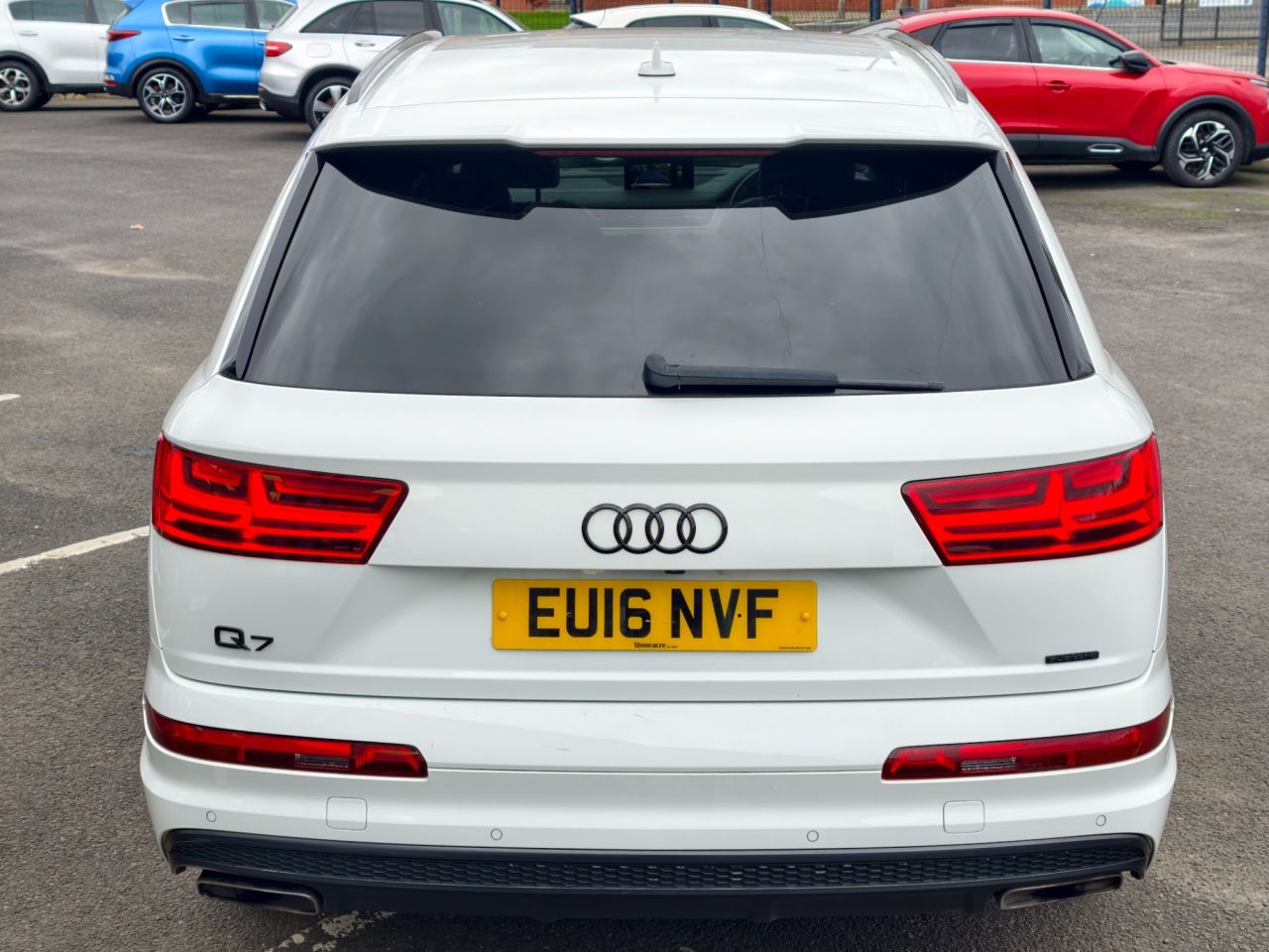 2016 AUDI Q7 S Line - vehicle photo 11 for sale on PureCar