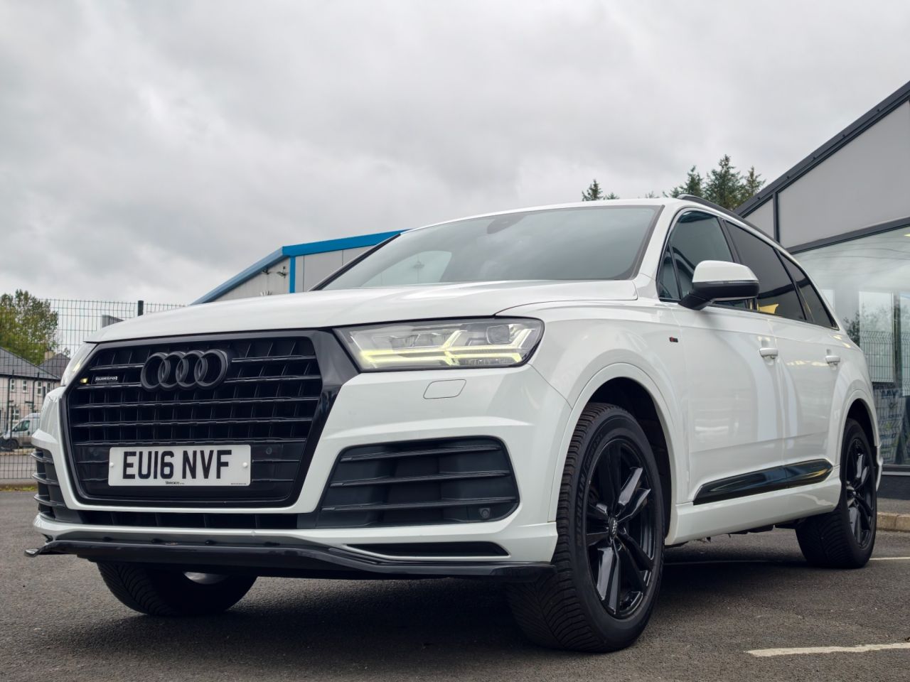 2016 AUDI Q7 S Line - vehicle photo 17 for sale on PureCar