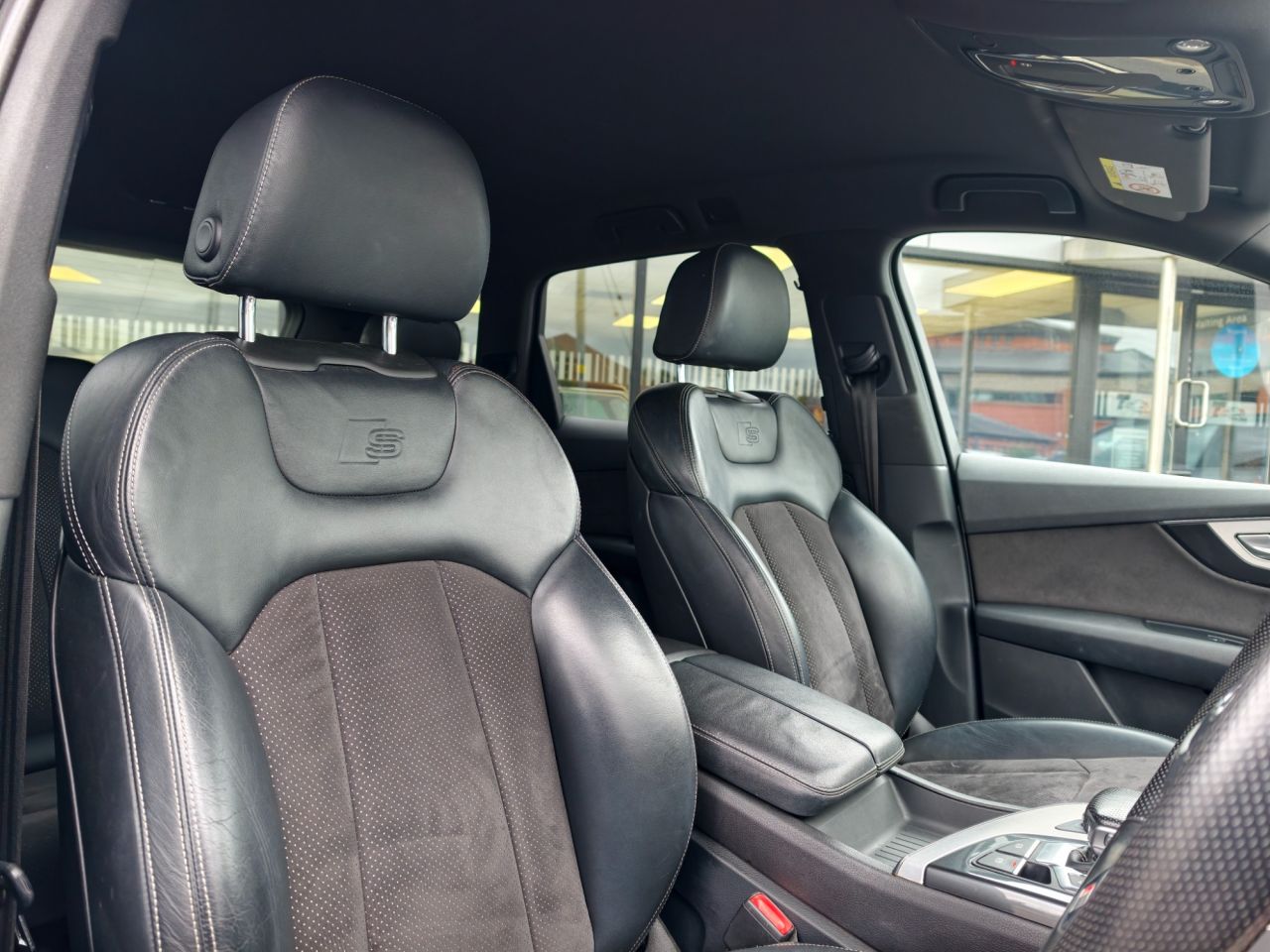 2016 AUDI Q7 S Line - vehicle photo 22 for sale on PureCar