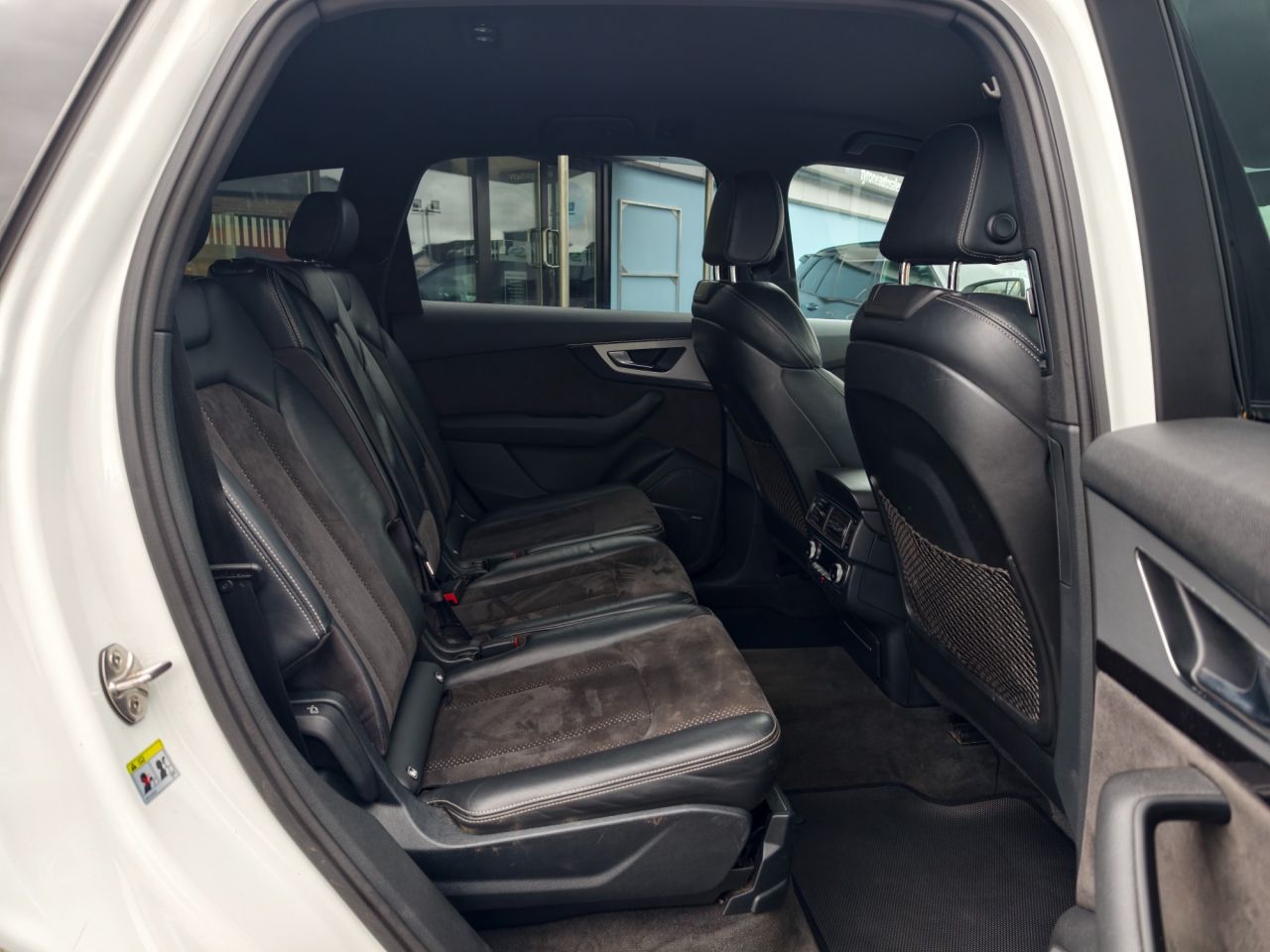 2016 AUDI Q7 S Line - vehicle photo 23 for sale on PureCar