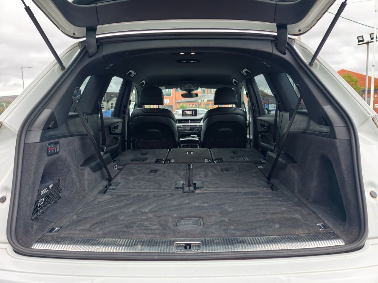 2016 AUDI Q7 S Line - vehicle photo 29 for sale on PureCar