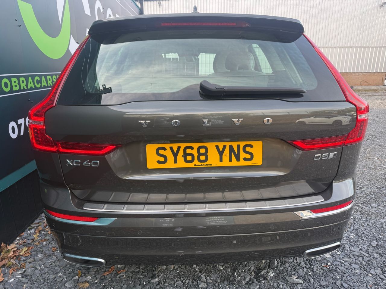 2018 VOLVO XC60 2.0 D5 PowerPulse Inscription Pro SUV 5dr Diesel Auto AWD Euro 6 (s/s) (235 - vehicle photo 5 for sale on PureCar