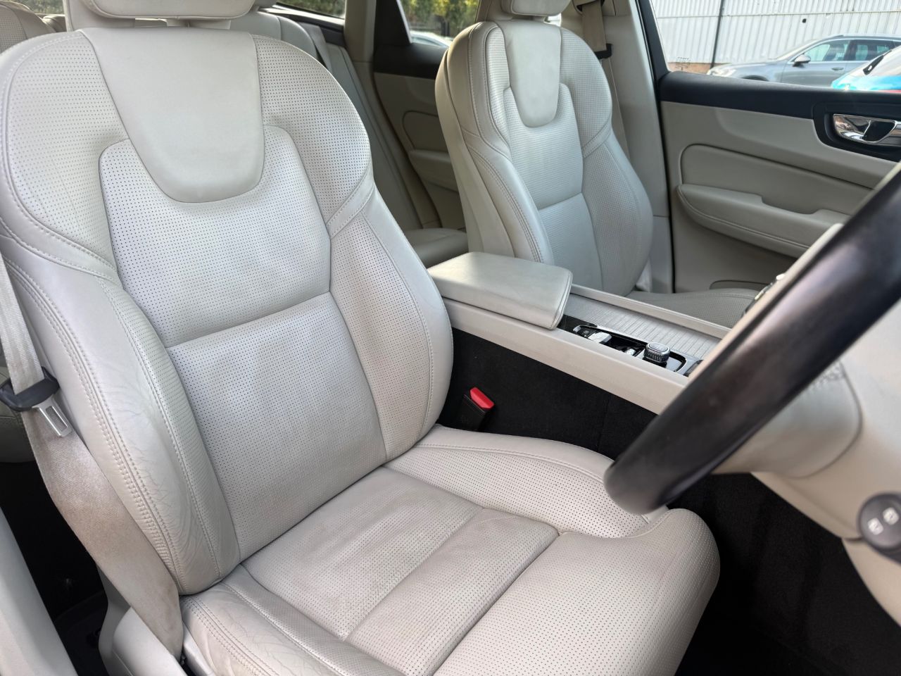 2018 VOLVO XC60 2.0 D5 PowerPulse Inscription Pro SUV 5dr Diesel Auto AWD Euro 6 (s/s) (235 - vehicle photo 14 for sale on PureCar
