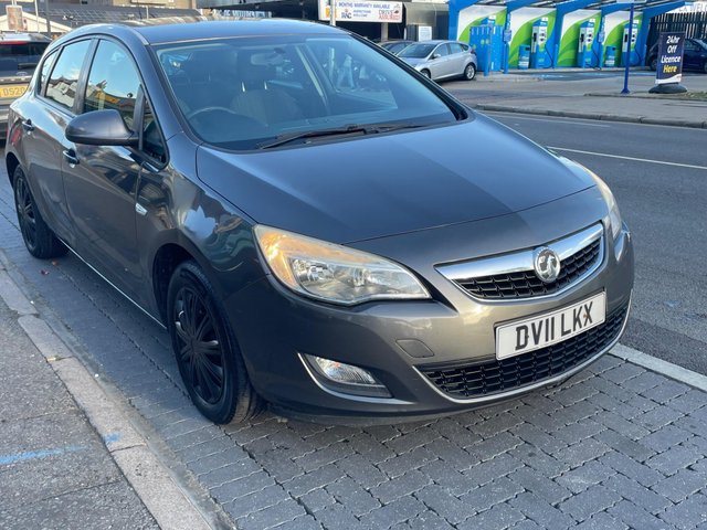 2011 Vauxhall Astra