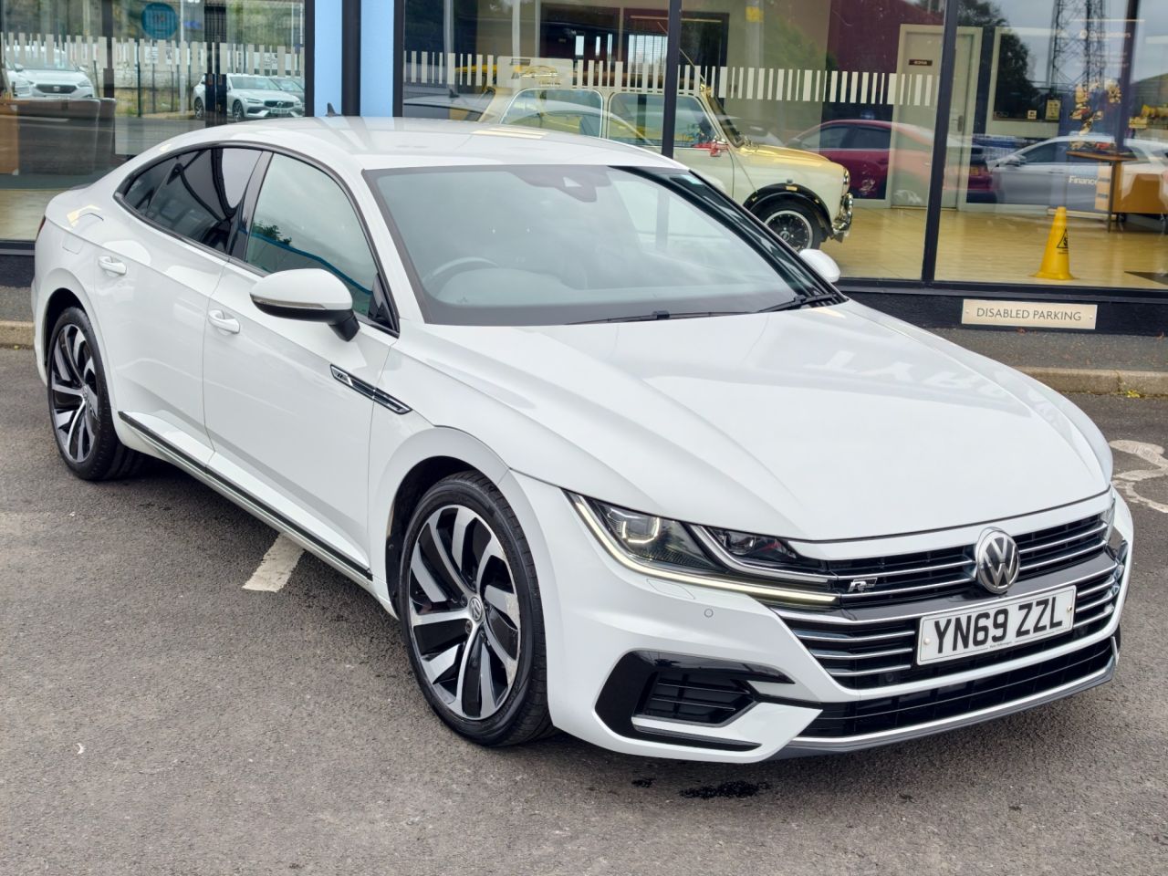 2019 VOLKSWAGEN ARTEON 2.0 TDI R-Line Fastback 5dr Diesel DSG Euro 6 (s/s) (190 ps) - vehicle photo 9 for sale on PureCar