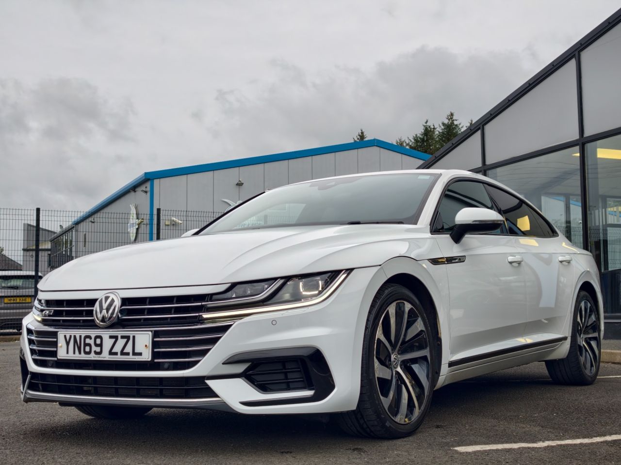 2019 VOLKSWAGEN ARTEON 2.0 TDI R-Line Fastback 5dr Diesel DSG Euro 6 (s/s) (190 ps) - vehicle photo 17 for sale on PureCar
