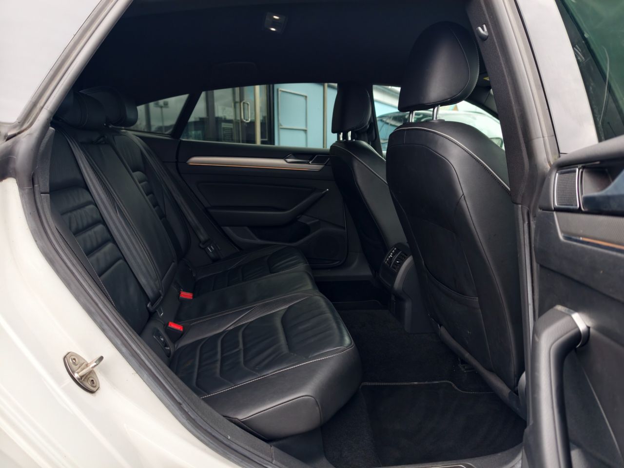 2019 VOLKSWAGEN ARTEON 2.0 TDI R-Line Fastback 5dr Diesel DSG Euro 6 (s/s) (190 ps) - vehicle photo 22 for sale on PureCar