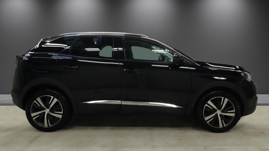 2020 Peugeot 3008 — image 4