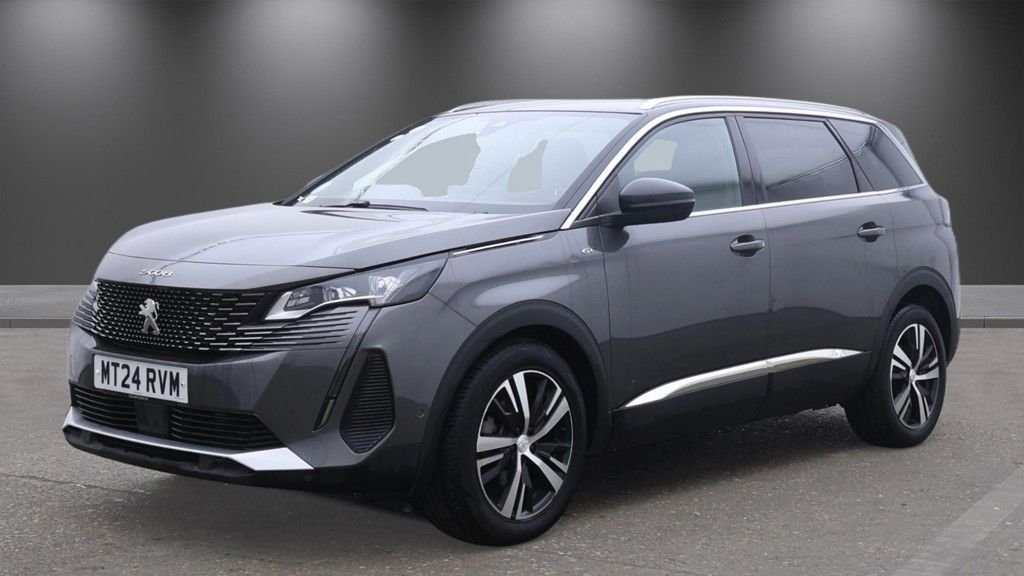 2024 Peugeot 5008 — image 2