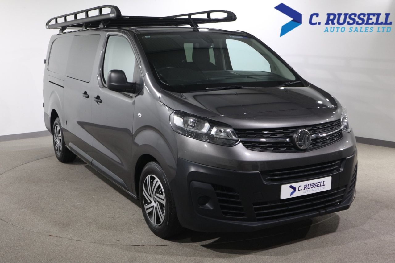 VAUXHALL VIVARO 2024