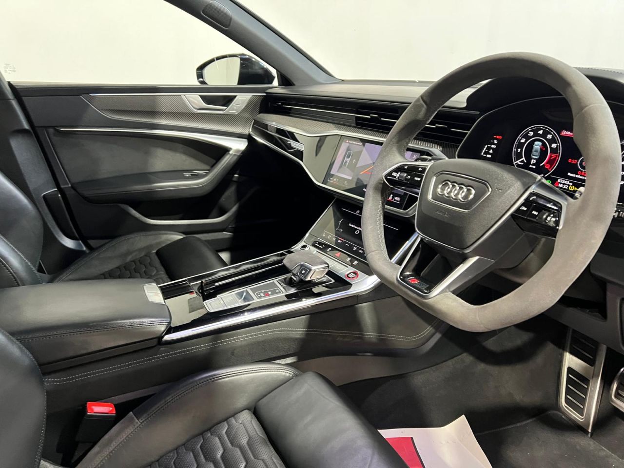 2021 AUDI RS7 4.0 TFSI V8 Carbon Black Sportback 5dr Petrol Tiptronic quattro Euro 6 (s/s - vehicle photo 10 for sale on PureCar