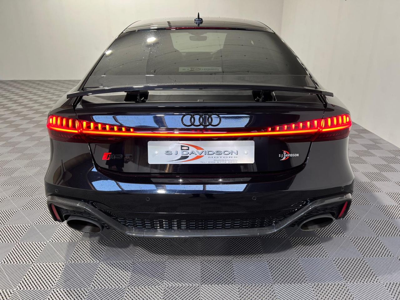 2021 AUDI RS7 4.0 TFSI V8 Carbon Black Sportback 5dr Petrol Tiptronic quattro Euro 6 (s/s - vehicle photo 9 for sale on PureCar