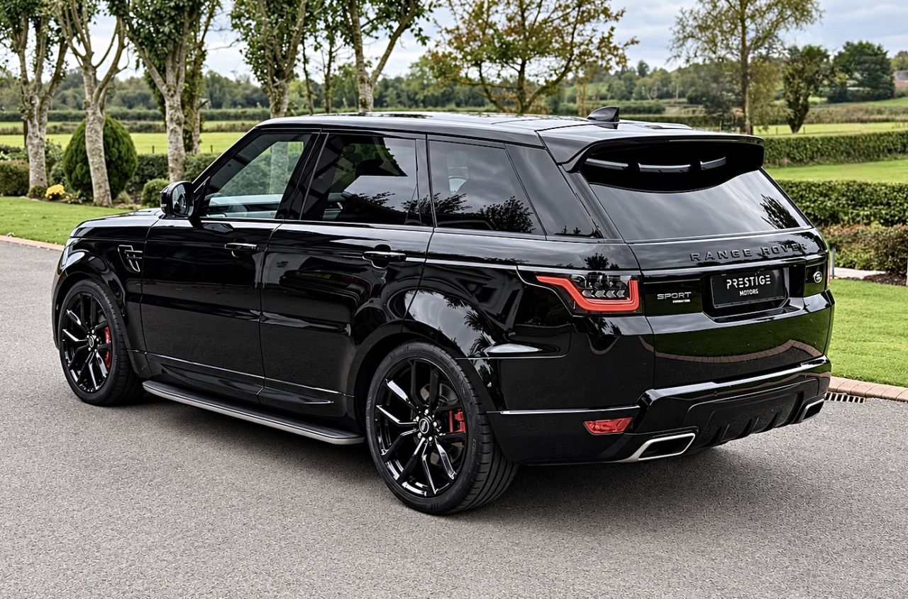2022 LAND ROVER RANGE ROVER SPORT 2.0 P400e 13.1kWh HSE Dynamic Black SUV 5dr Petrol Plug-in Hybrid Auto 4WD - vehicle photo 3 for sale on PureCar