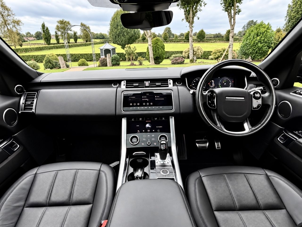 2022 LAND ROVER RANGE ROVER SPORT 2.0 P400e 13.1kWh HSE Dynamic Black SUV 5dr Petrol Plug-in Hybrid Auto 4WD - vehicle photo 11 for sale on PureCar