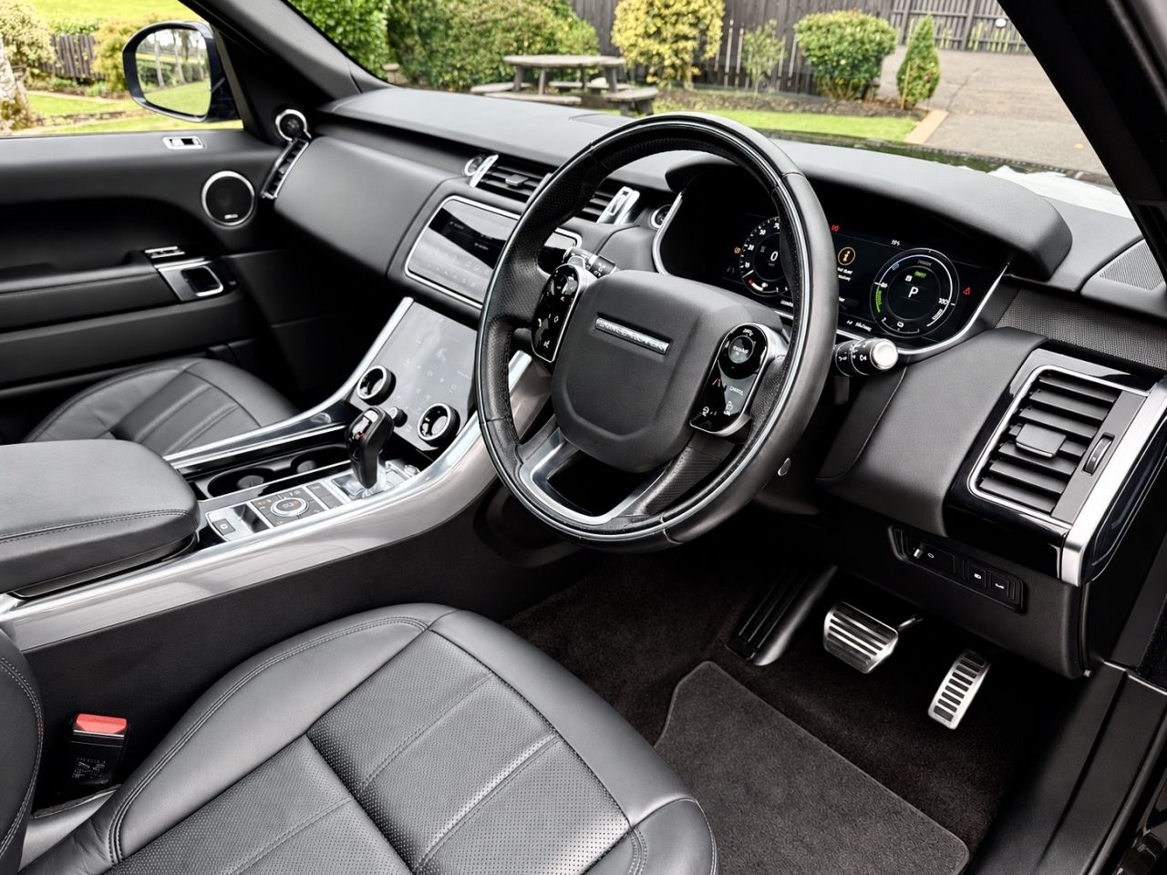 2022 LAND ROVER RANGE ROVER SPORT 2.0 P400e 13.1kWh HSE Dynamic Black SUV 5dr Petrol Plug-in Hybrid Auto 4WD - vehicle photo 12 for sale on PureCar