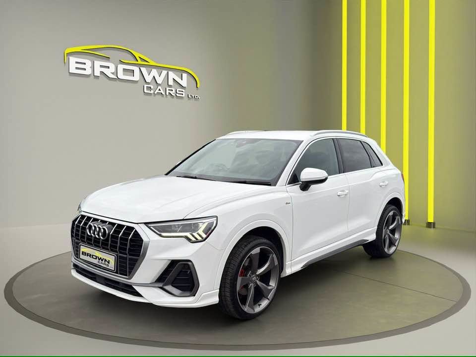 2019 AUDI Q3 S Line - vehicle photo 4 for sale on PureCar