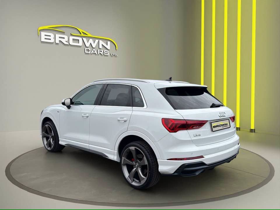 2019 AUDI Q3 S Line - vehicle photo 5 for sale on PureCar
