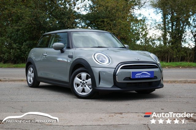 2022 MINI Hatch