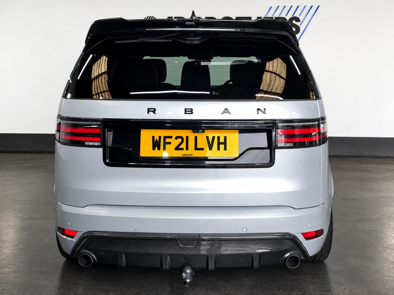 2021 LAND ROVER DISCOVERY 3.0 D250 MHEV R-Dynamic SE SUV 5dr Diesel Auto 4WD Euro 6 (s/s) (250 ps) - vehicle photo 9 for sale on PureCar