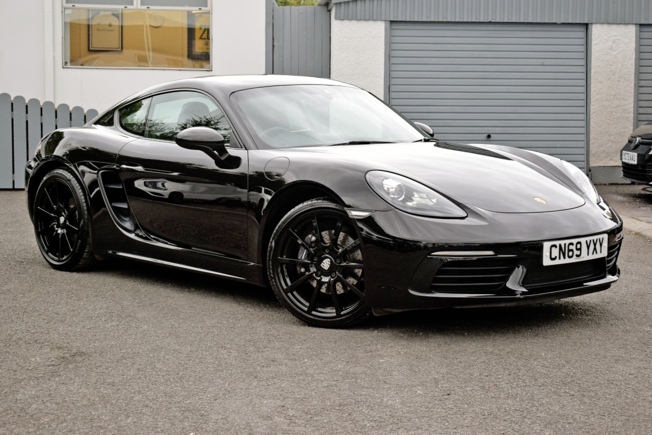 2019 PORSCHE 718 CAYMAN 2.0T Coupe GPF 2dr Petrol PDK Euro 6 (s/s) (300 ps) 2 Owners - vehicle photo 2 for sale on PureCar