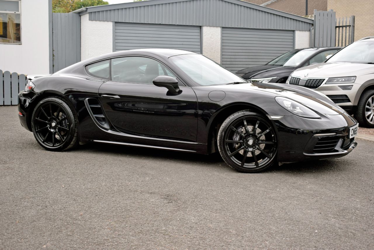 2019 PORSCHE 718 CAYMAN 2.0T Coupe GPF 2dr Petrol PDK Euro 6 (s/s) (300 ps) 2 Owners - vehicle photo 3 for sale on PureCar