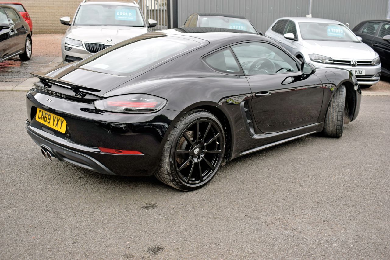 2019 PORSCHE 718 CAYMAN 2.0T Coupe GPF 2dr Petrol PDK Euro 6 (s/s) (300 ps) 2 Owners - vehicle photo 5 for sale on PureCar