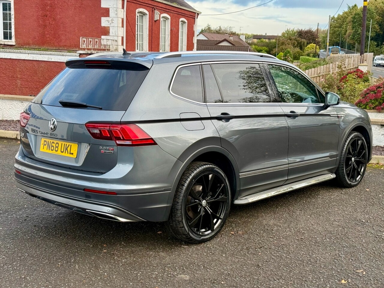 2018 VOLKSWAGEN TIGUAN ALLSPACE 2.0 TDI SE Nav SUV 5dr Diesel DSG 4Motion Euro 6 (s/s) (190 ps) - vehicle photo 3 for sale on PureCar