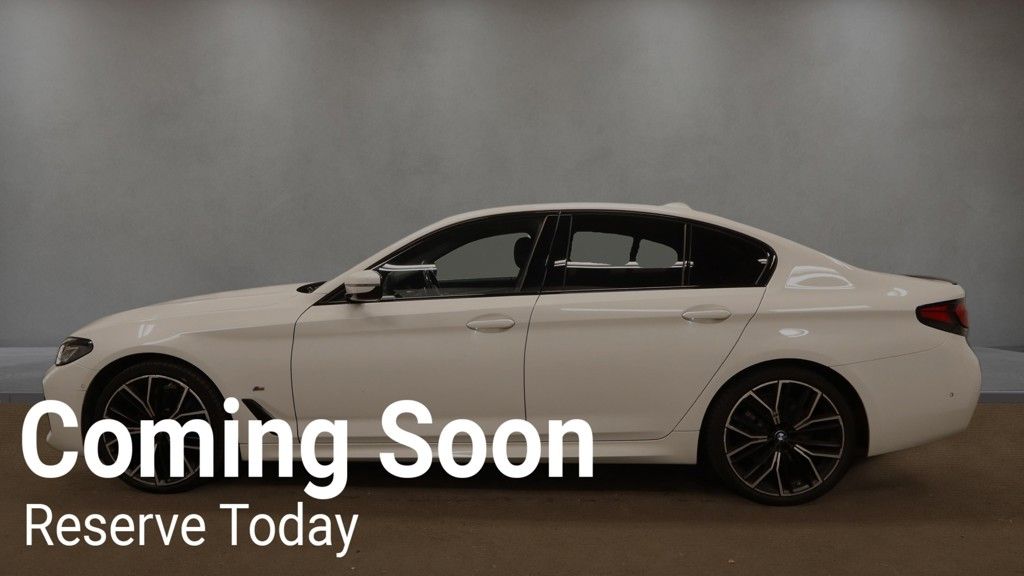 2022 BMW 5 SERIES 2.0 520d MHT M Sport Saloon 4dr Diesel Hybrid Steptronic Euro 6 (s/s) (190 - vehicle photo 6 for sale on PureCar