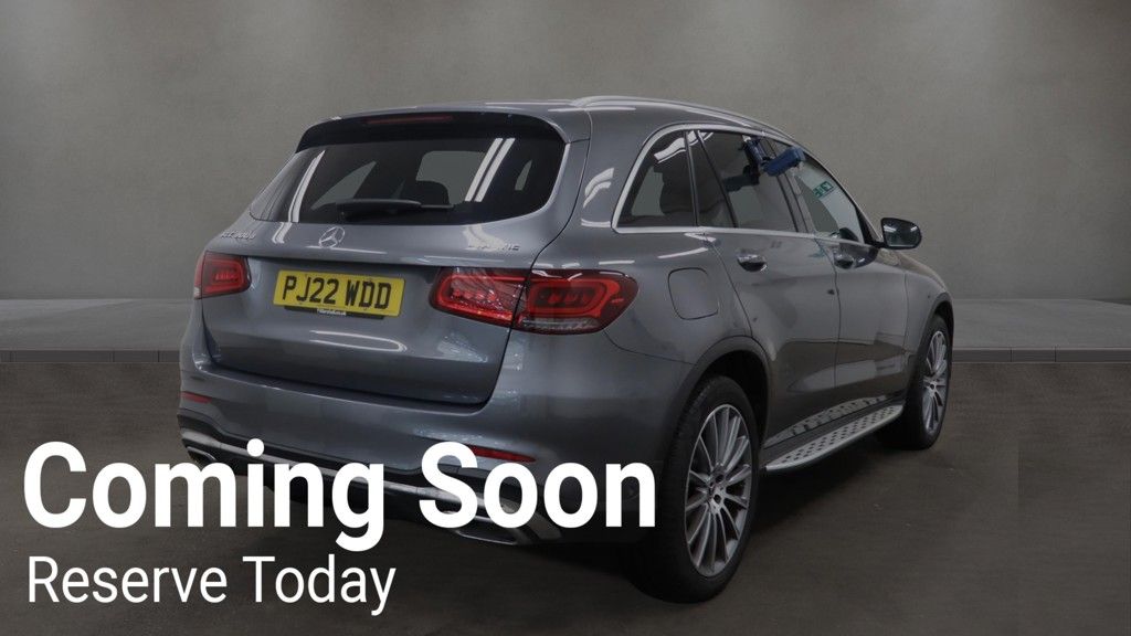 2022 MERCEDES GLC 2.0 GLC300d AMG Line (Premium) SUV 5dr Diesel G-Tronic+ 4MATIC Euro 6 (s/s) - vehicle photo 4 for sale on PureCar
