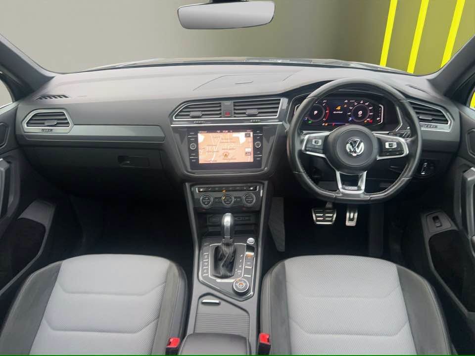 2019 VOLKSWAGEN TIGUAN 2.0 TDI R-Line Tech SUV 5dr Diesel DSG 4Motion Euro 6 (s/s) (150 ps) - vehicle photo 12 for sale on PureCar