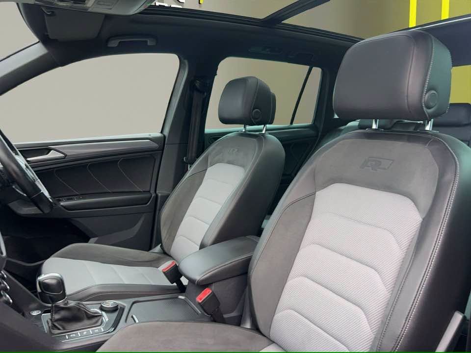 2019 VOLKSWAGEN TIGUAN 2.0 TDI R-Line Tech SUV 5dr Diesel DSG 4Motion Euro 6 (s/s) (150 ps) - vehicle photo 14 for sale on PureCar